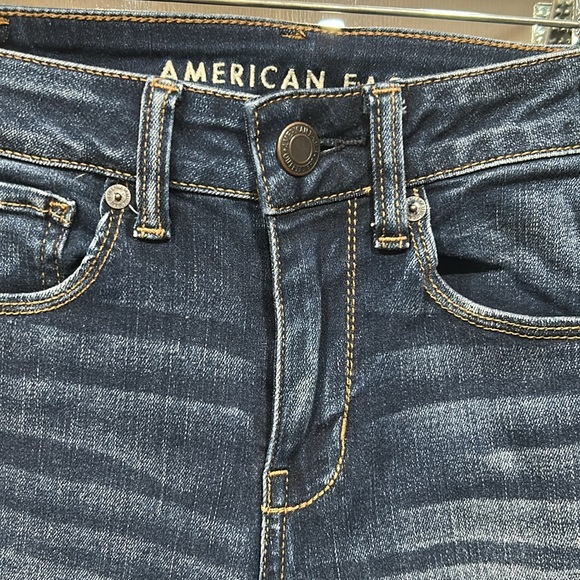 American Eagle size 2. - Picture 2 of 8